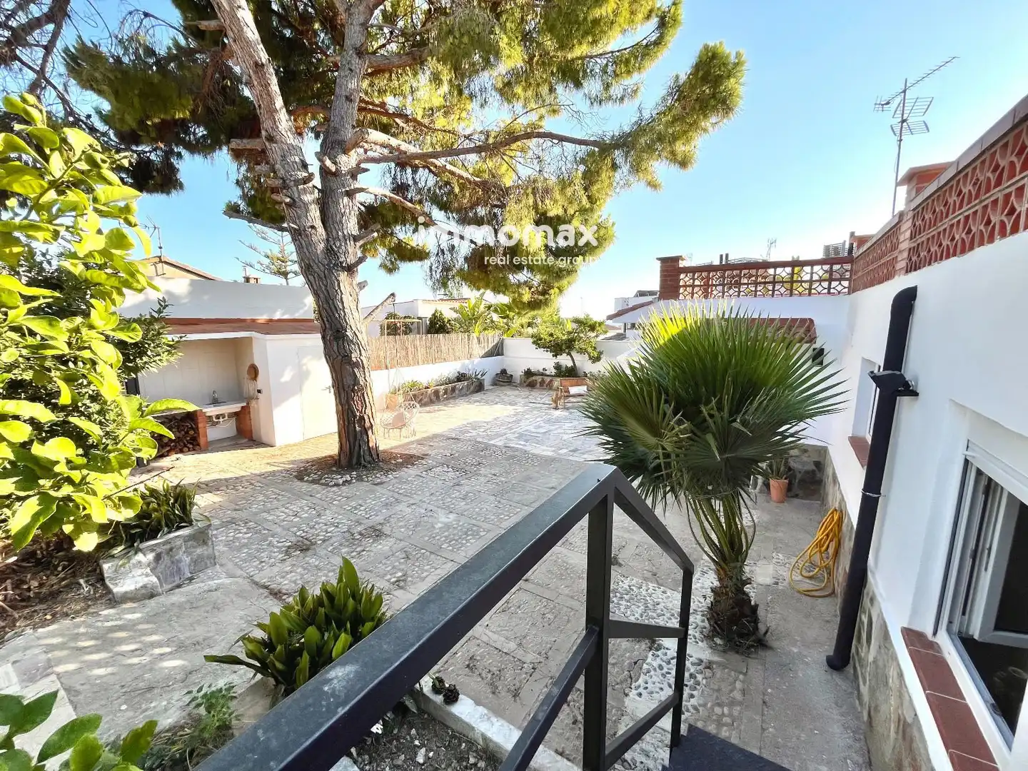 Terrace of Houses for sale in Vilanova i la Geltrú  with Terrace and Storage room