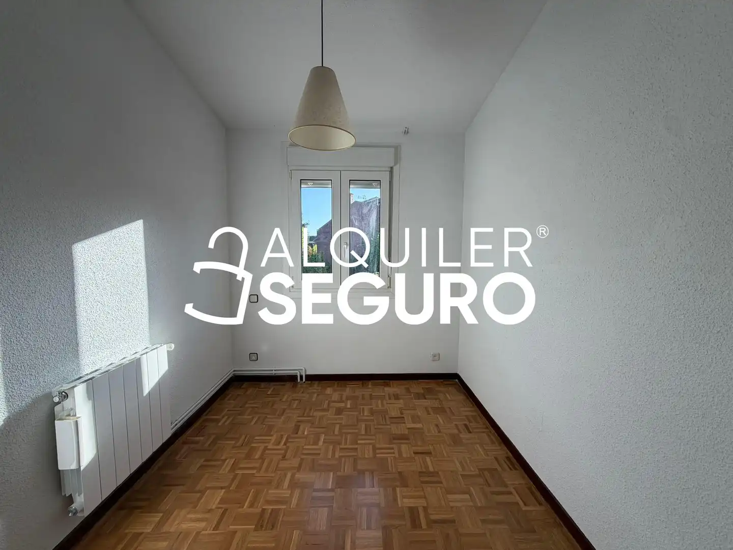 Bedroom of Houses for rent in Majadahonda  with Heating, Terrace and Swimming Pool