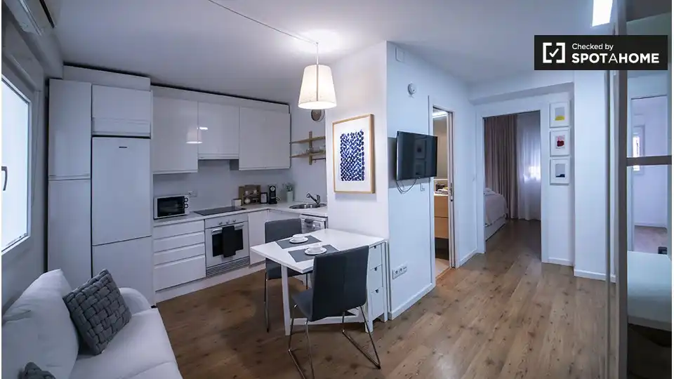 Living room of Flat for rent in Valencia  with Air Conditioner, Heating and Furnished