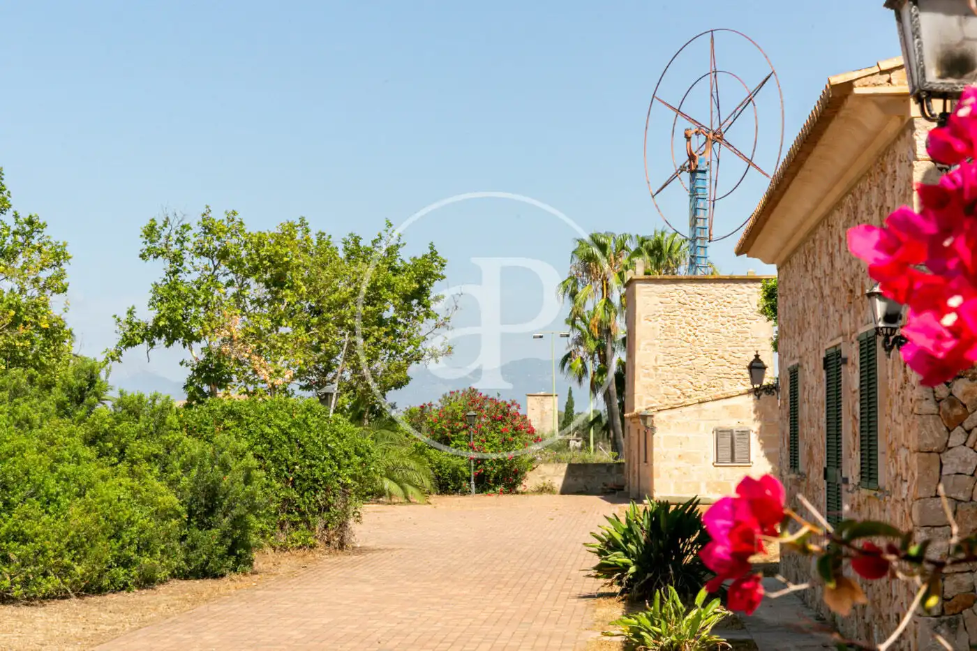 Vista exterior de Casa o xalet en venda en  Palma de Mallorca amb Aire condicionat, Calefacció i Jardí privat