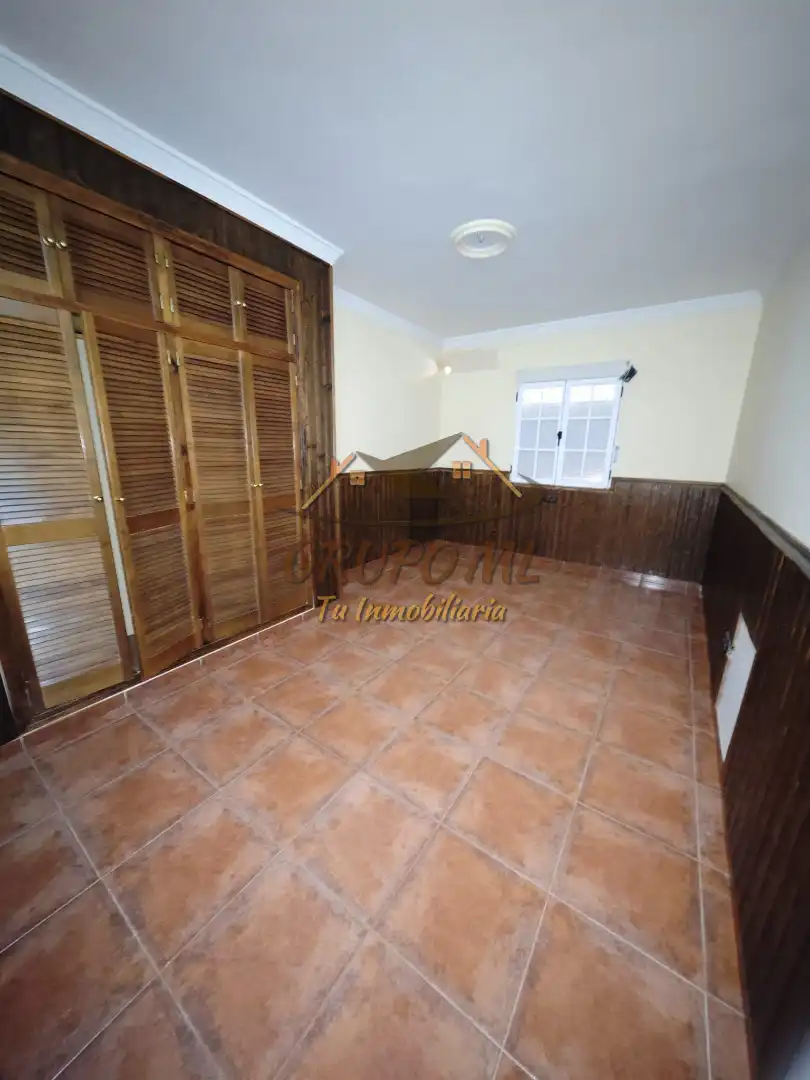Habitación de Piso en venta en Navas de San Juan con Calefacción, Terraza y Horno