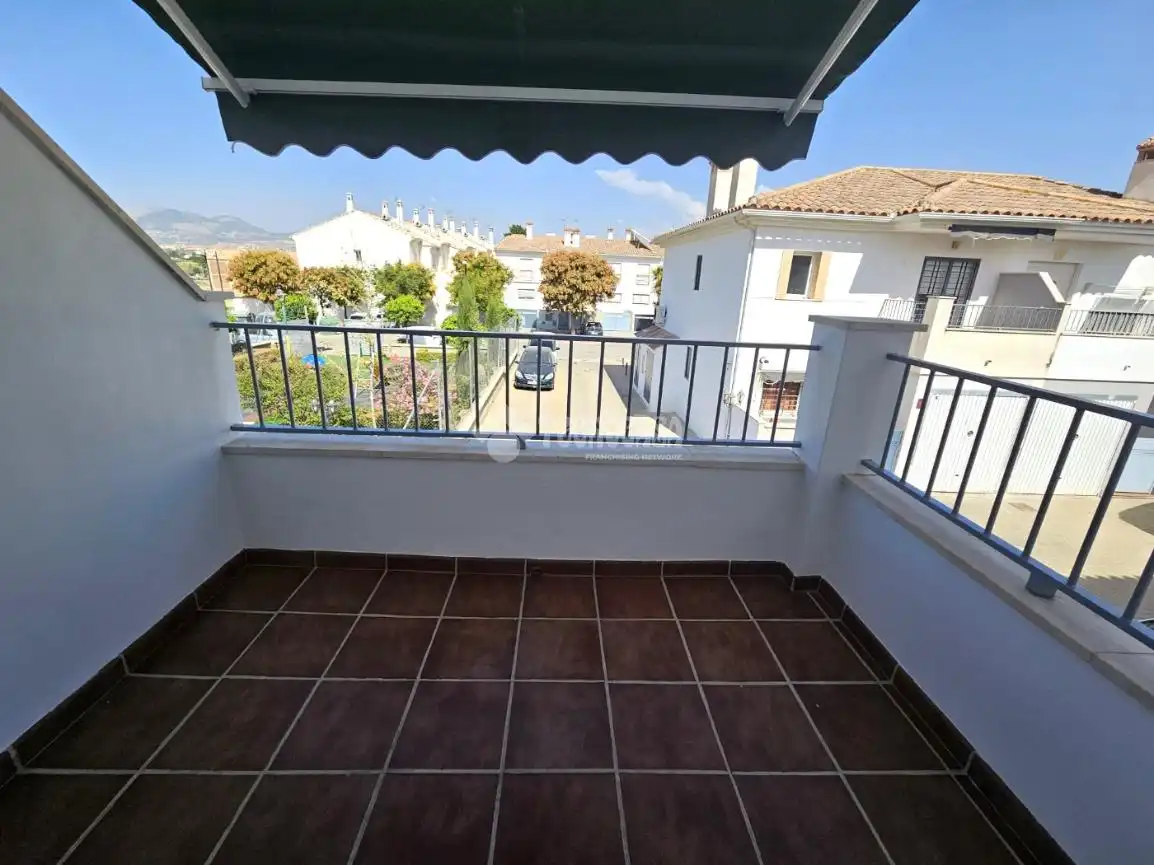 Terrace of Detached homes for sale in Vegas del Genil
