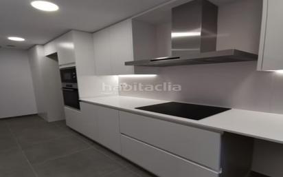 Kitchen of Flat for sale in Terrassa  with Balcony