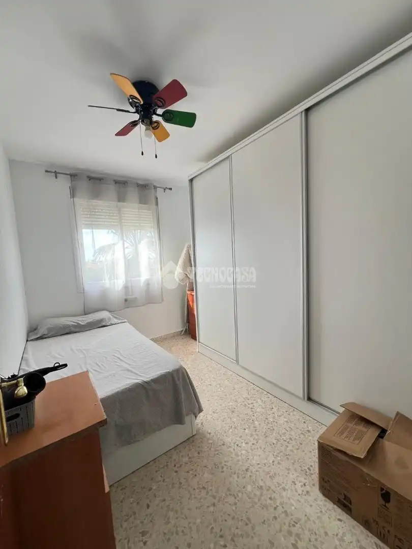 Habitación de Piso en venta en Dos Hermanas con Terraza