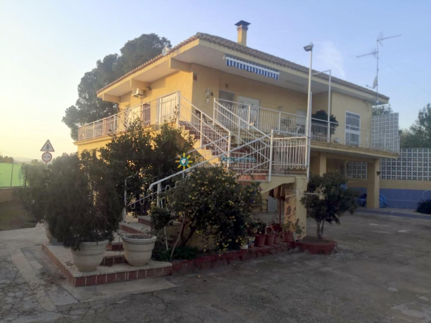 Vista exterior de Casa o xalet en venda en Gavarda amb Jardí privat, Traster i Balcó