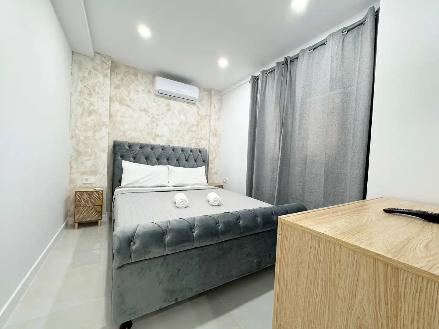 Habitación de Piso en venta en Alicante / Alacant con Jardín privado y Terraza