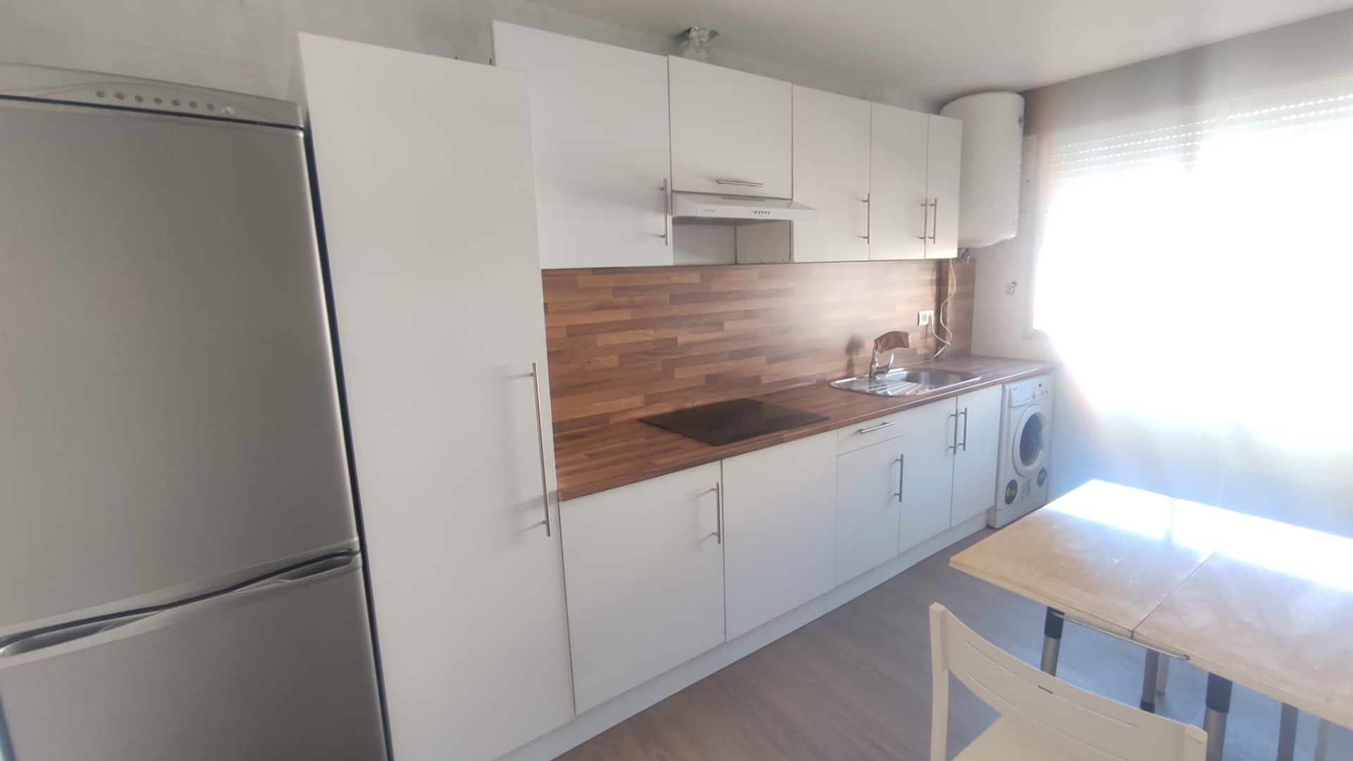 Cocina de Piso de alquiler en Ourense Capital  con Calefacción, Amueblado y Lavadora