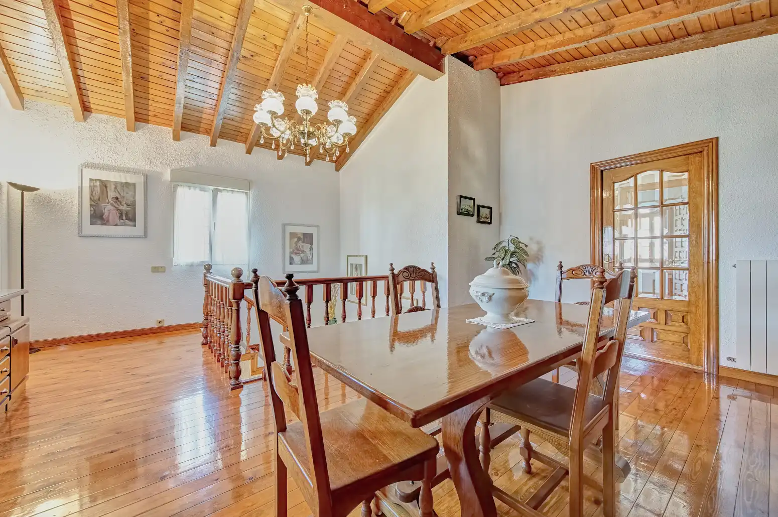 Esszimmer von Haus oder Chalet zum Verkauf in Aranguren mit Klimaanlage, Heizung und Privatgarten