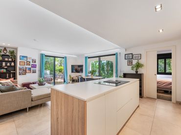 Apartament amb piscina en venda a JOSE BANUS-PTO BANUS 1