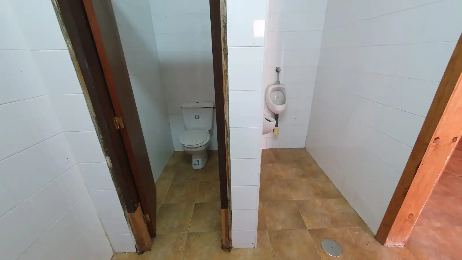 Baño de Local en venta en La Oliva