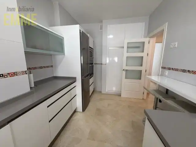 Küche von Wohnung zur Miete in Ronda mit Klimaanlage, Möbliert und Waschmaschine