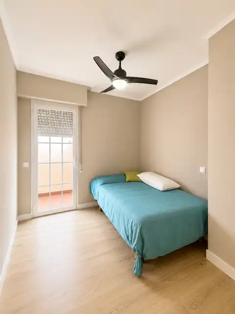 Bedroom of Flat for sale in Madrid  with Heating, Parquet flooring and Oven