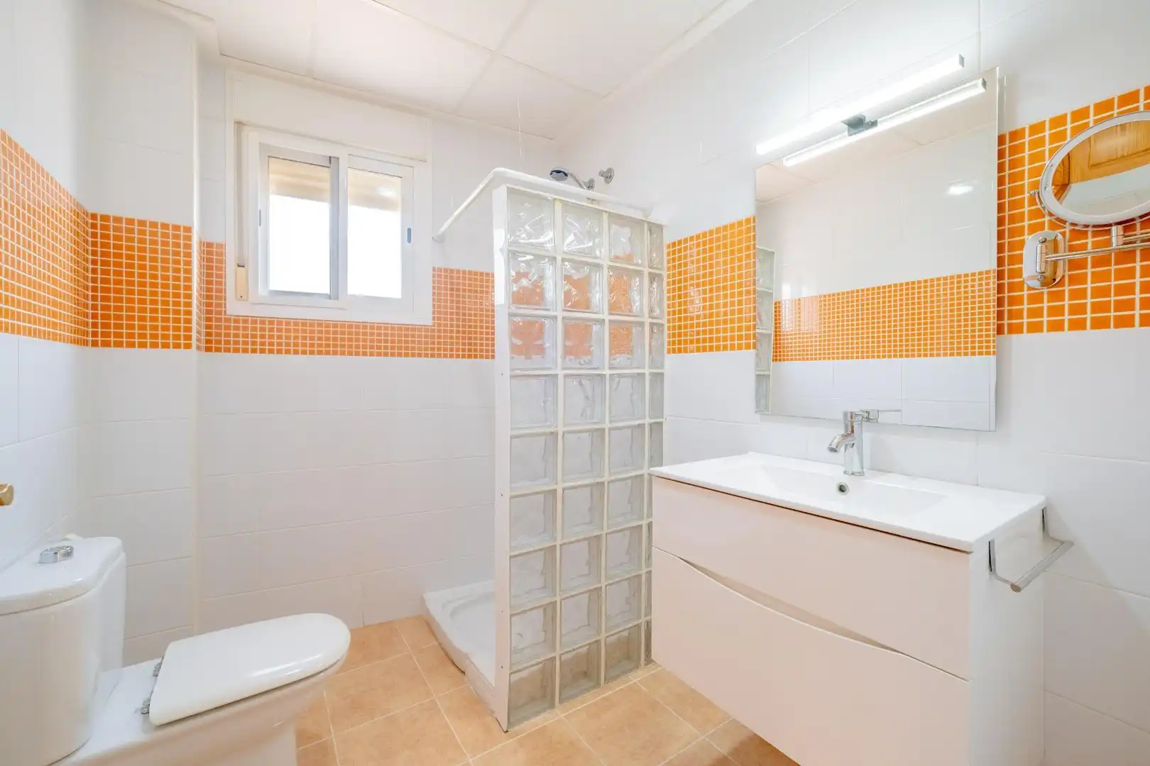 Casa a schiera con terrazza in vendita a TOSSAL DE LA VILA, imagen 9