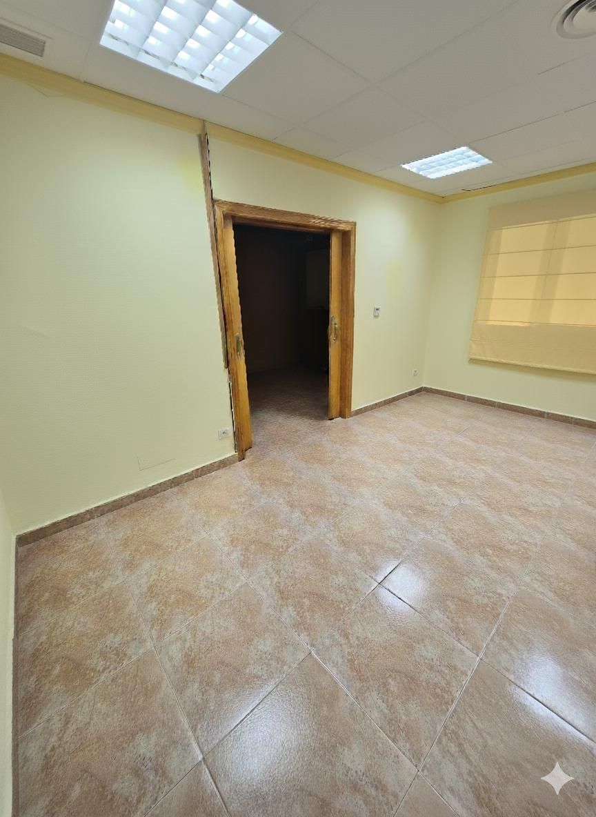 Büro miete in Alcantarilla