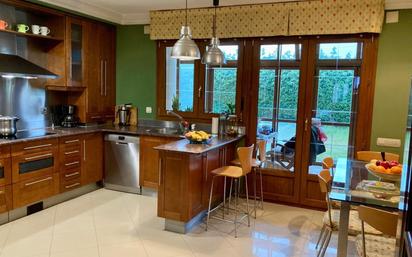 Kitchen of House or chalet for sale in Avilés  with Terrace