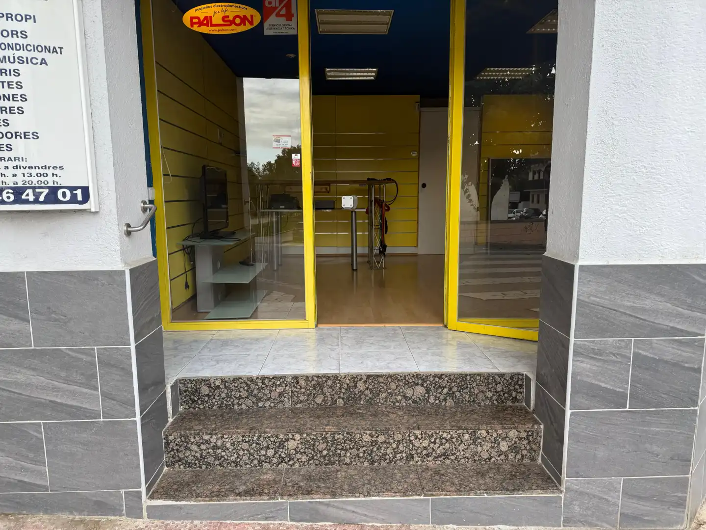 Local comercial de lloguer a Carrer del Migdia, imagen 9