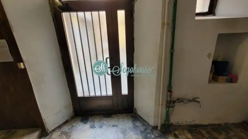 Piso en venta en Segovia con Calefacción y Balcón