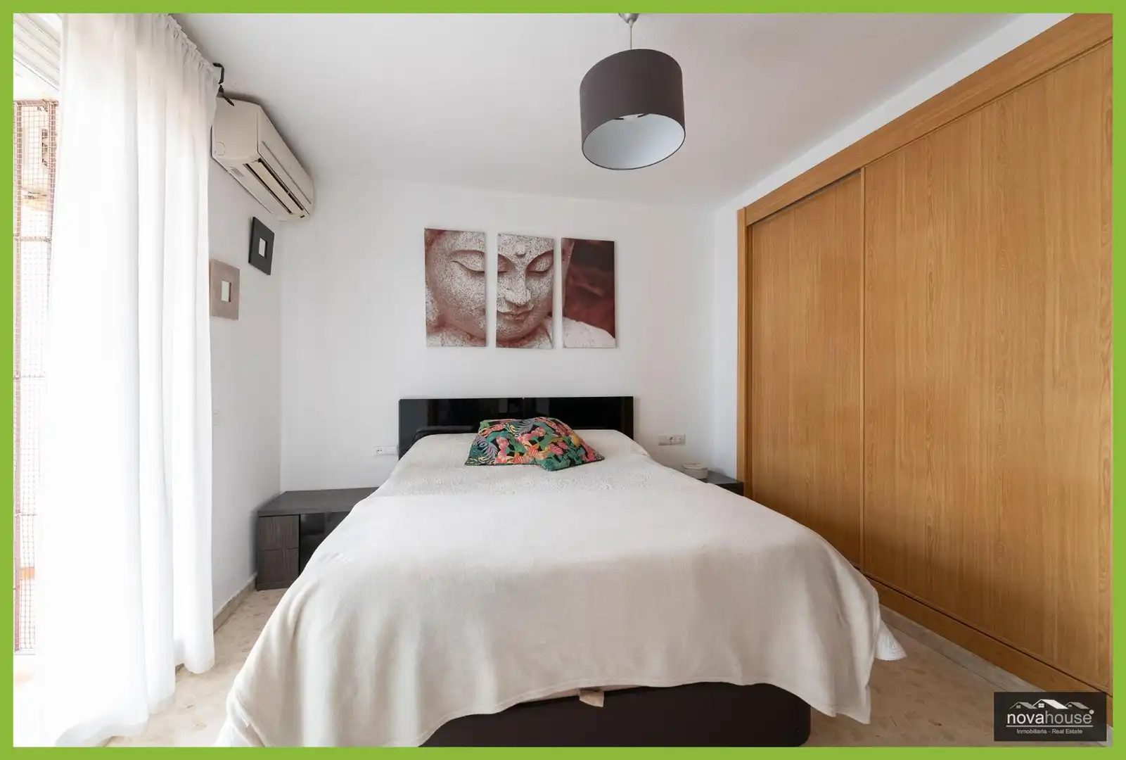Casa adosada en venta en Calle Albon, Torre de Benagalbón