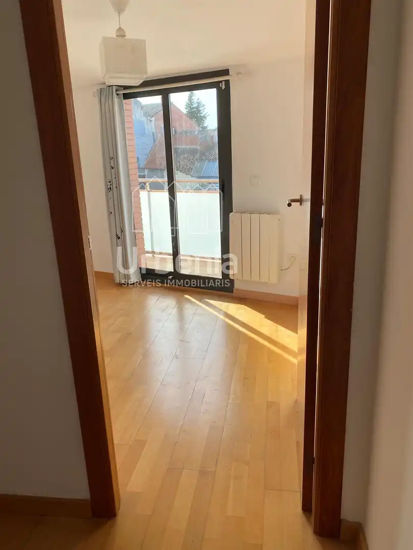 Habitación de Dúplex en venta en Gelida con Aire acondicionado, Terraza y Amueblado