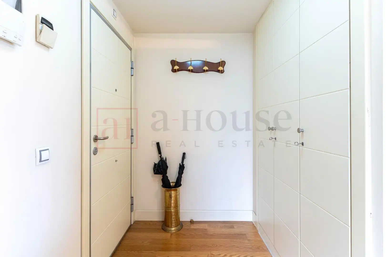 Study for sale in Madrid  with Air Conditioner, Heating and Storage room