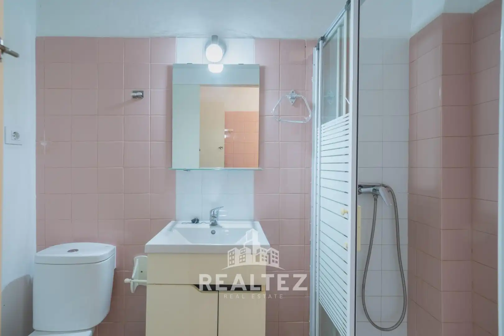 Bathroom of Flat for sale in Jerez de la Frontera  with Terrace, Balcony and Alarm