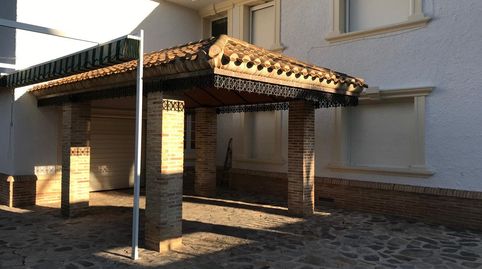 Totalmente renovado en 2018 la villa está lista para dar la bienvenida a sus nuevos propietarios!A sólo 100 metros de la playa, pi, imatge 2