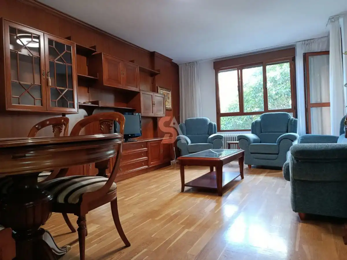 Sala de estar de Piso de alquiler en Valladolid con Calefacción y Terraza