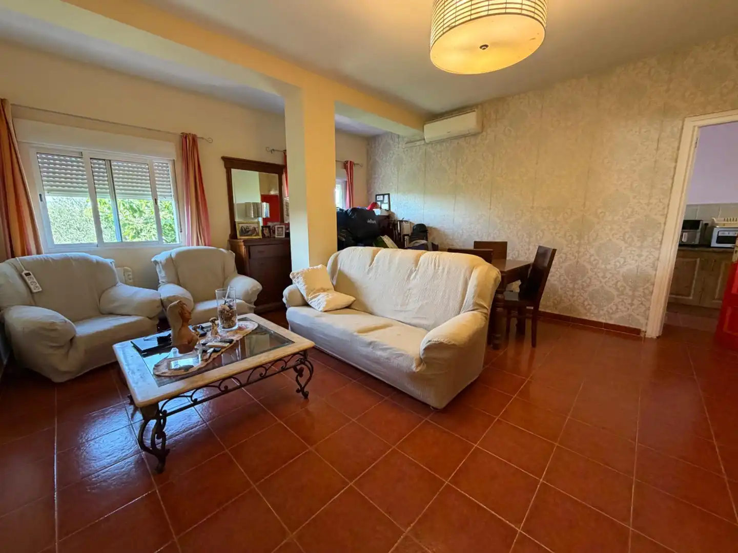 Living room of Houses for sale in Chulilla  with Air Conditioner, Heating and Terrace