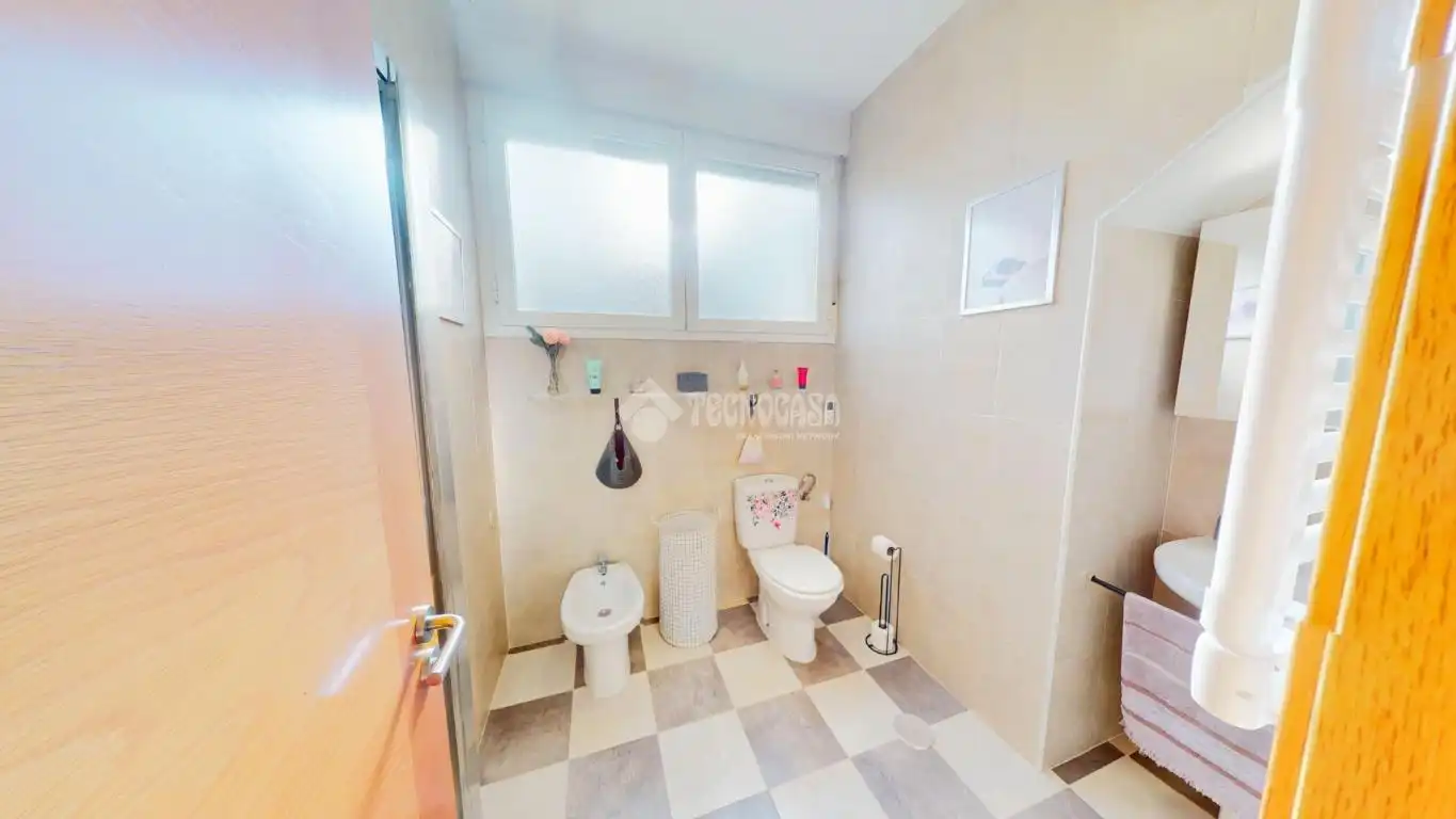 Bathroom of Flat for sale in Uceda  with Air Conditioner
