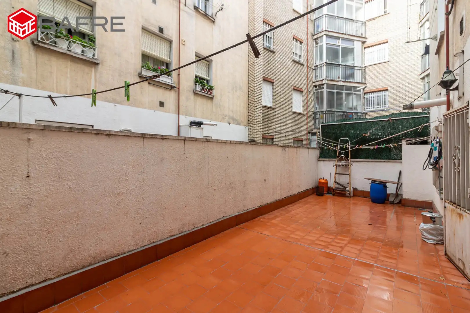 Piso en venta en Calle de la Laguna, Vista Alegre