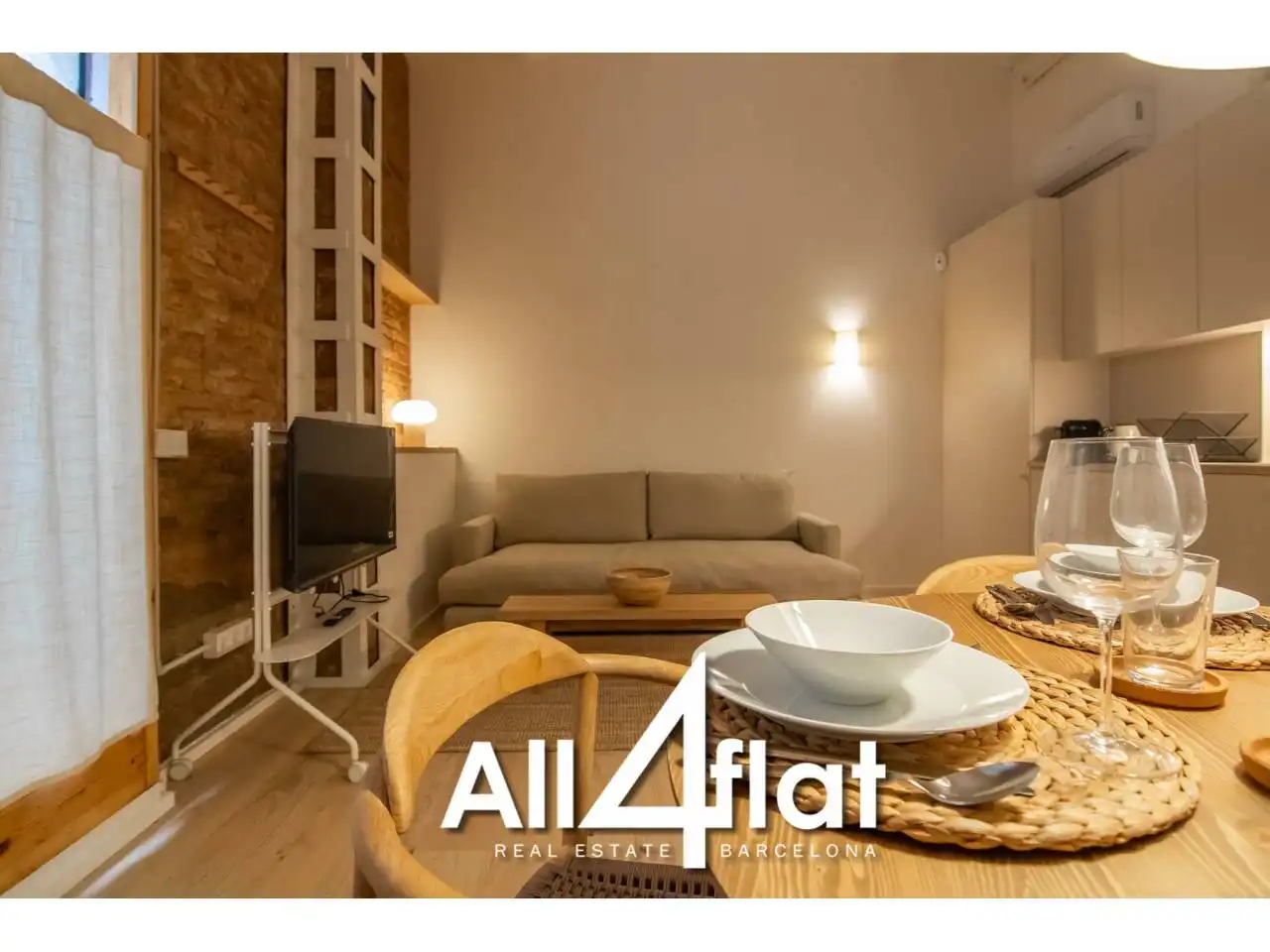 Local comercial en alquiler en Calle Nil Fabra, imagen 3