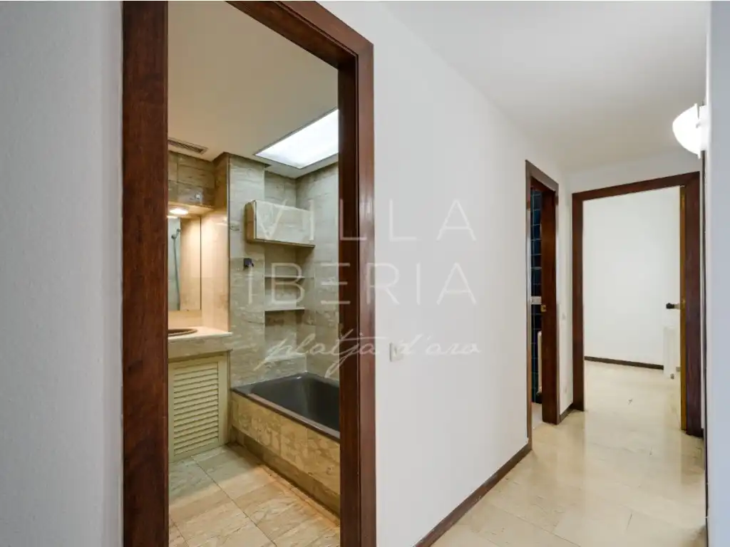 Wohnung zum Verkauf in Calle Joan Maragall, 34, Eixample Nord