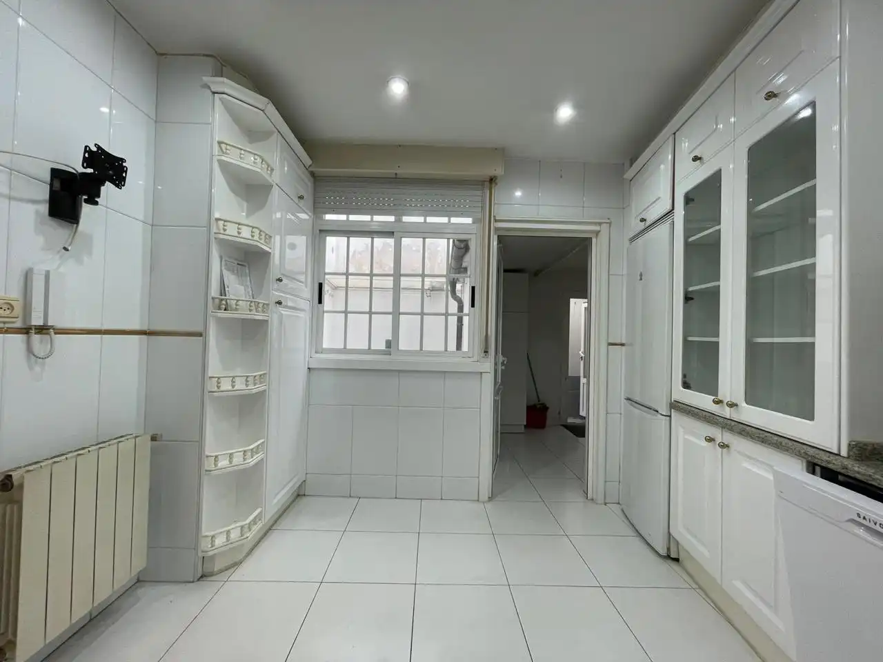 Cocina de Piso en venta en A Coruña Capital  con Calefacción, Parquet y Trastero
