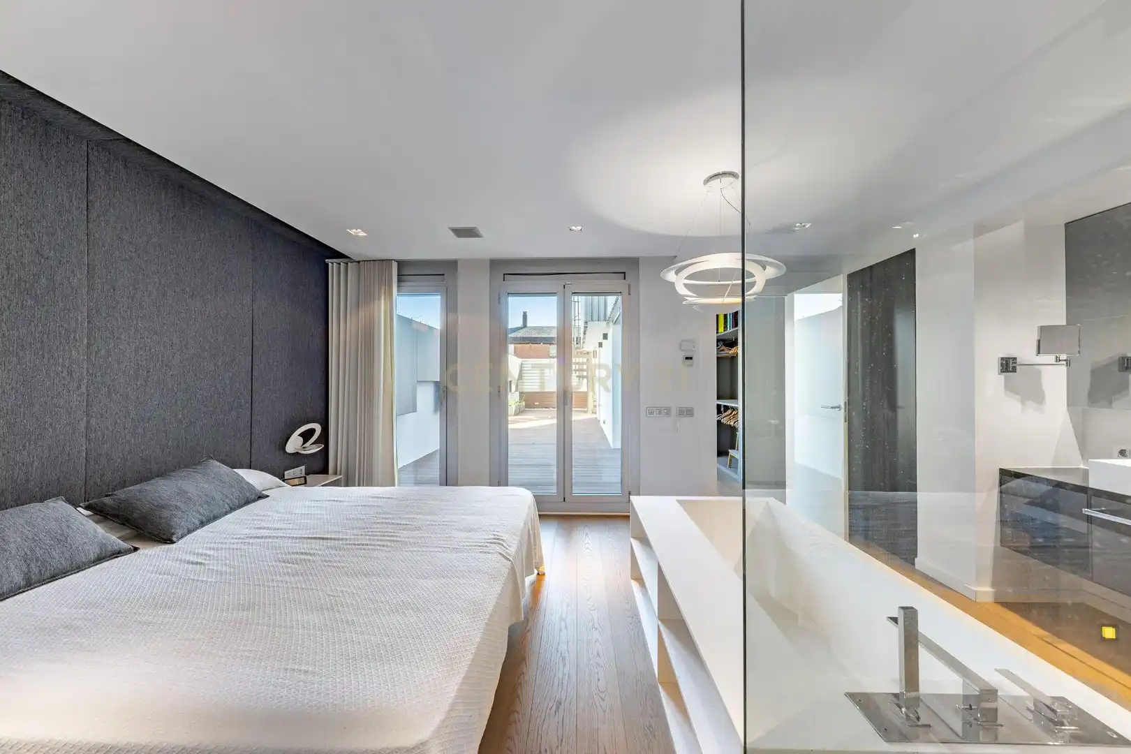 Bedroom of Apartments for rent in Barcelona  with Air Conditioner, Swimming Pool and Oven