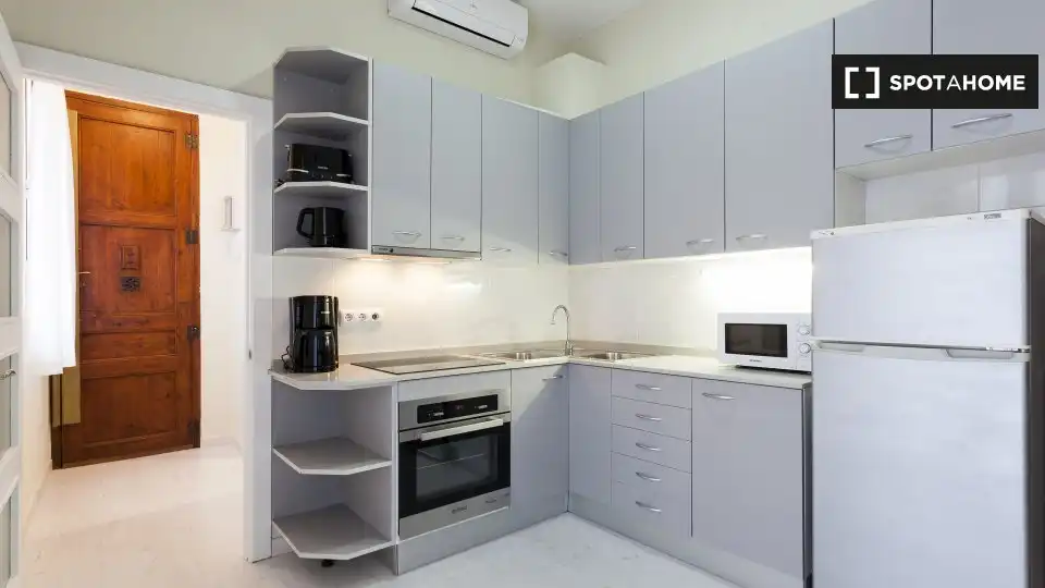 Appartamento con terrazza in affitto a Gràcia, imagen 7