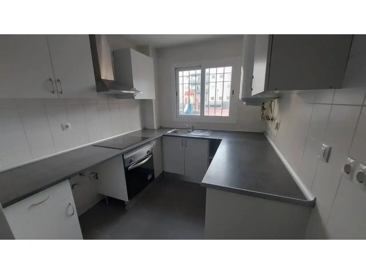 Cocina de Piso en venta en Jerez de la Frontera con Parquet y Trastero