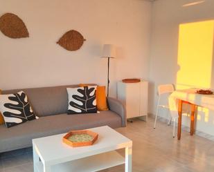 Living room of Flat to rent in  Sevilla Capital  with Air Conditioner and Terrace