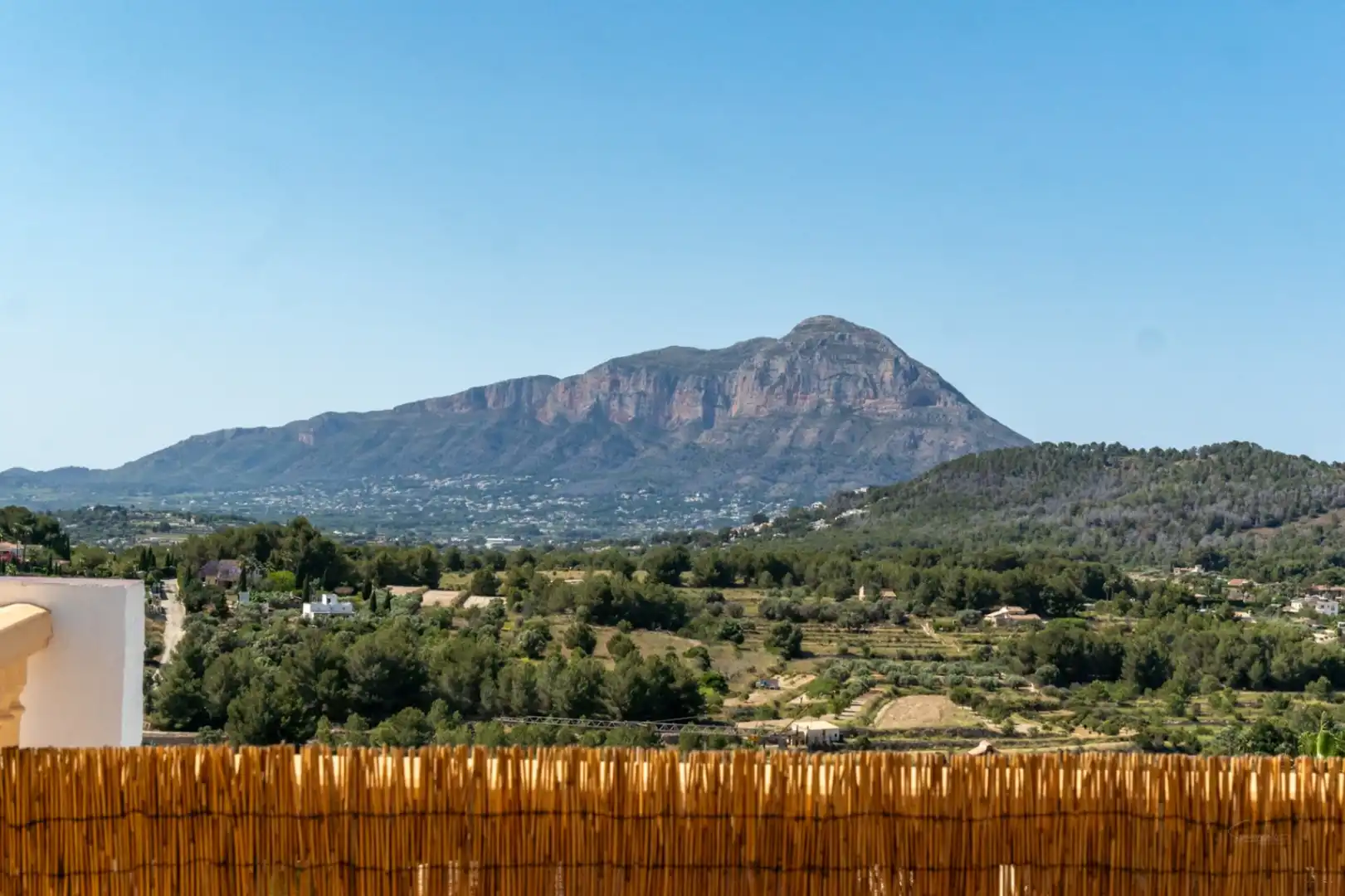 Houses for sale in Jávea / Xàbia  with Air Conditioner, Heating and Private garden