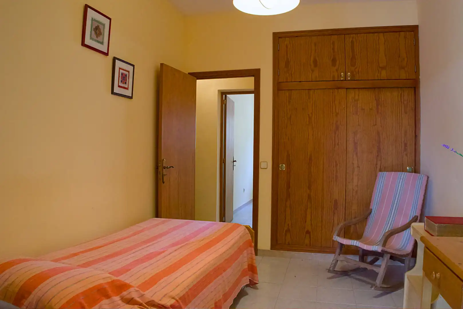 Casa aparellada amb terrassa en venda a Carrer dels Sestadors, imagen 21