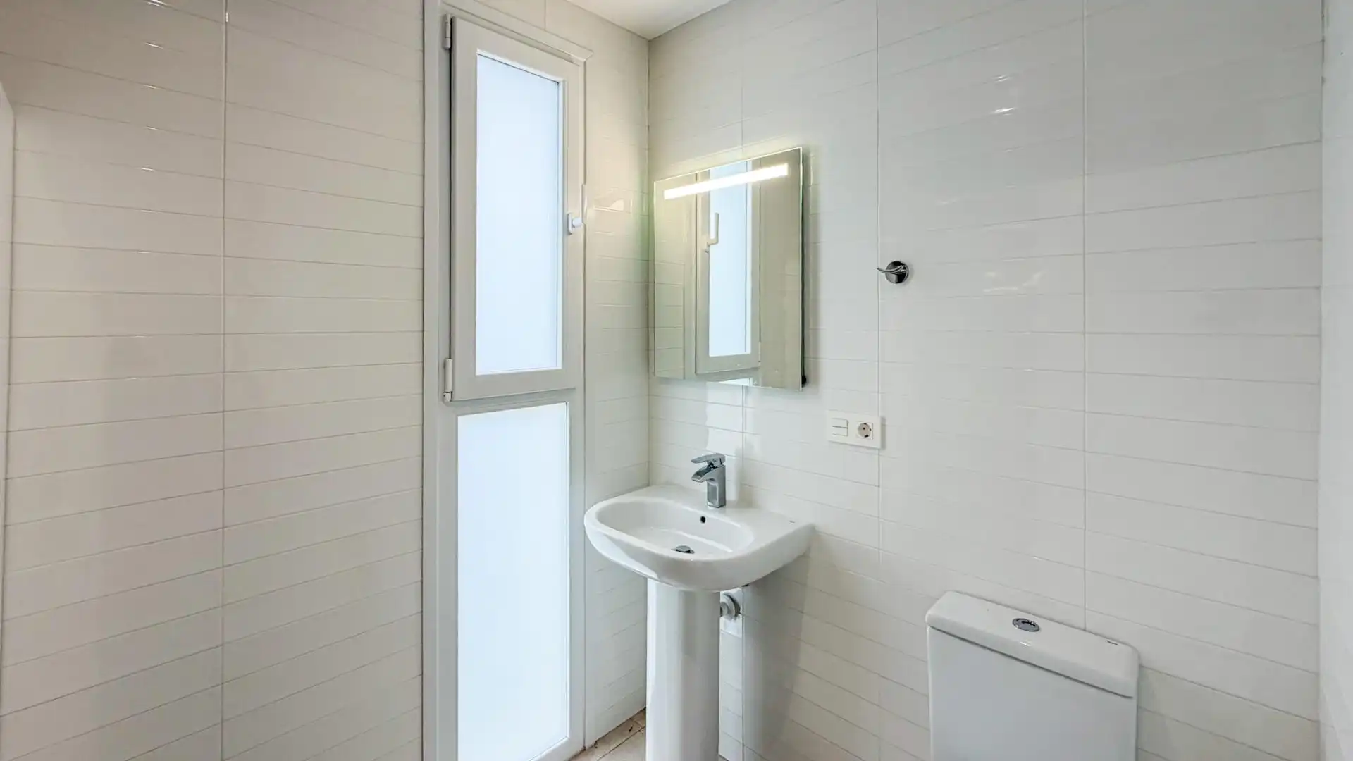 Bany de Casa o xalet en venda en Benalmádena amb Aire condicionat, Jardí privat i Terrassa