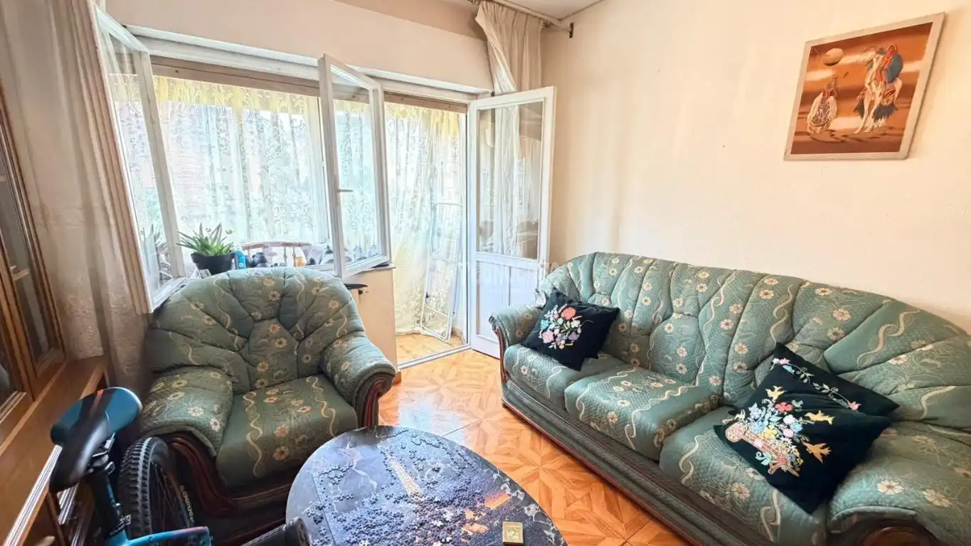 Sala de estar de Piso en venta en Gijón  con Calefacción y Amueblado