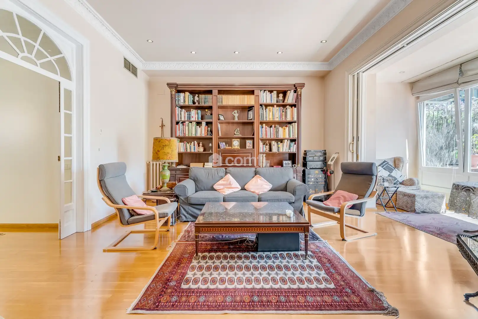 Sala d'estar de Pis en venda en Barcelona amb Aire condicionat, Calefacció i Terrassa