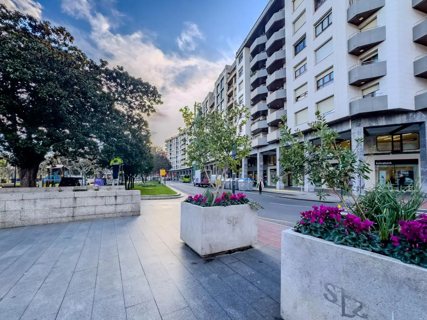 Gewerbefläche zum Verkauf in Calle de José Miguel Barandiarán, imagen 2