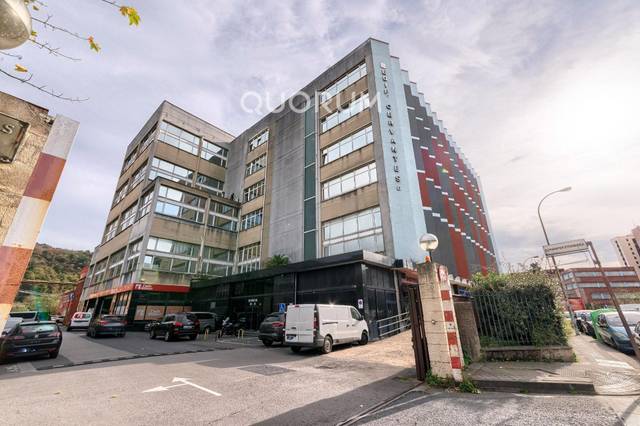 Local comercial en Venta en Pozokoetxe