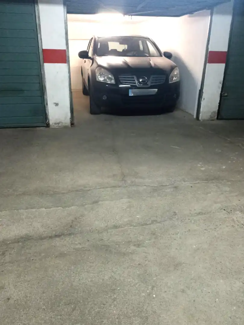 Parking for sale in de la Font 2