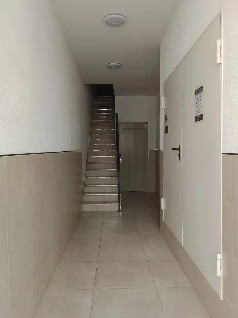 Wohnung zur Miete in Córdoba mit Klimaanlage, Terrasse und Möbliert