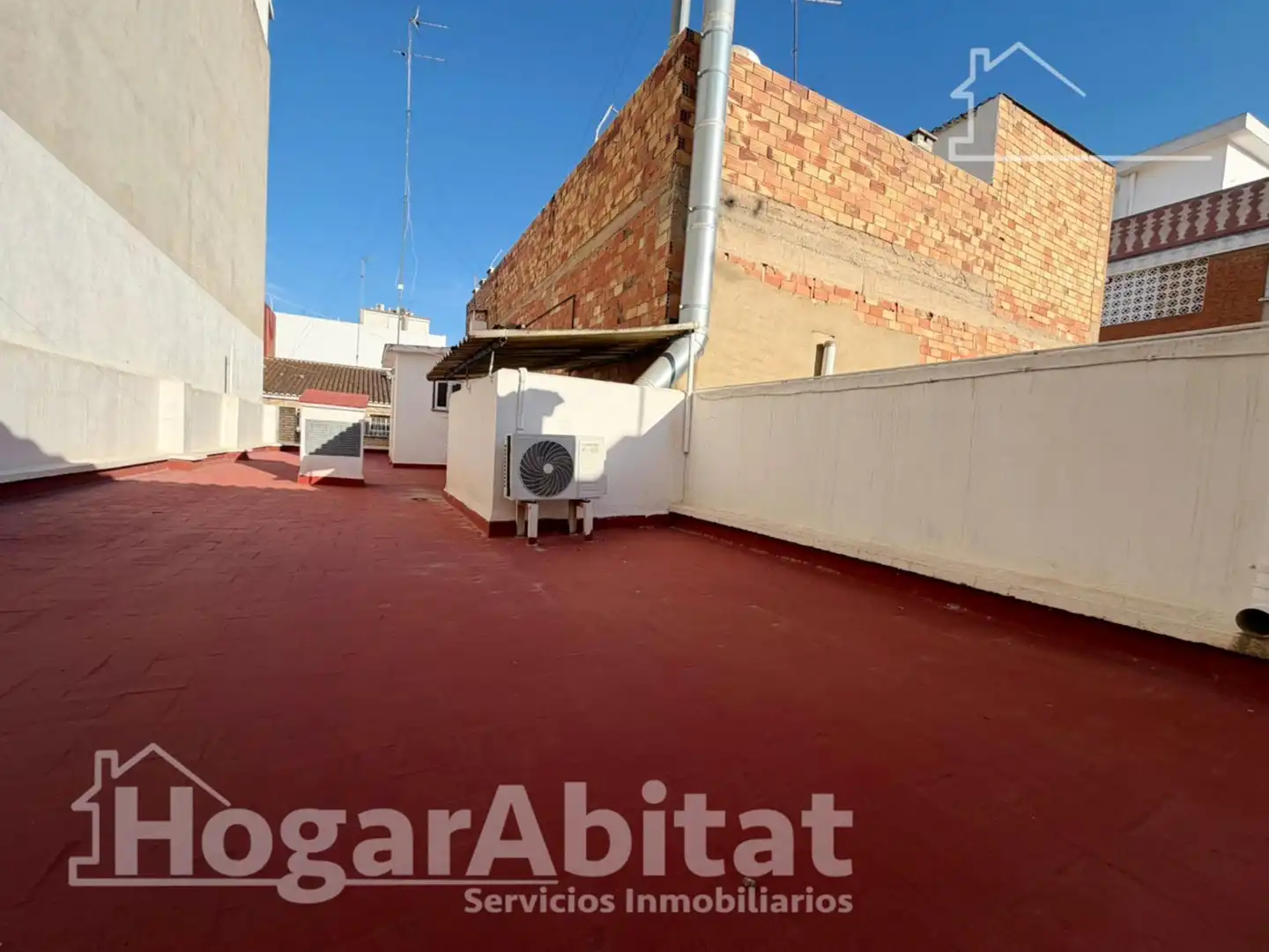 Vista exterior de Casa o chalet en venta en Paterna con Aire acondicionado, Calefacción y Terraza