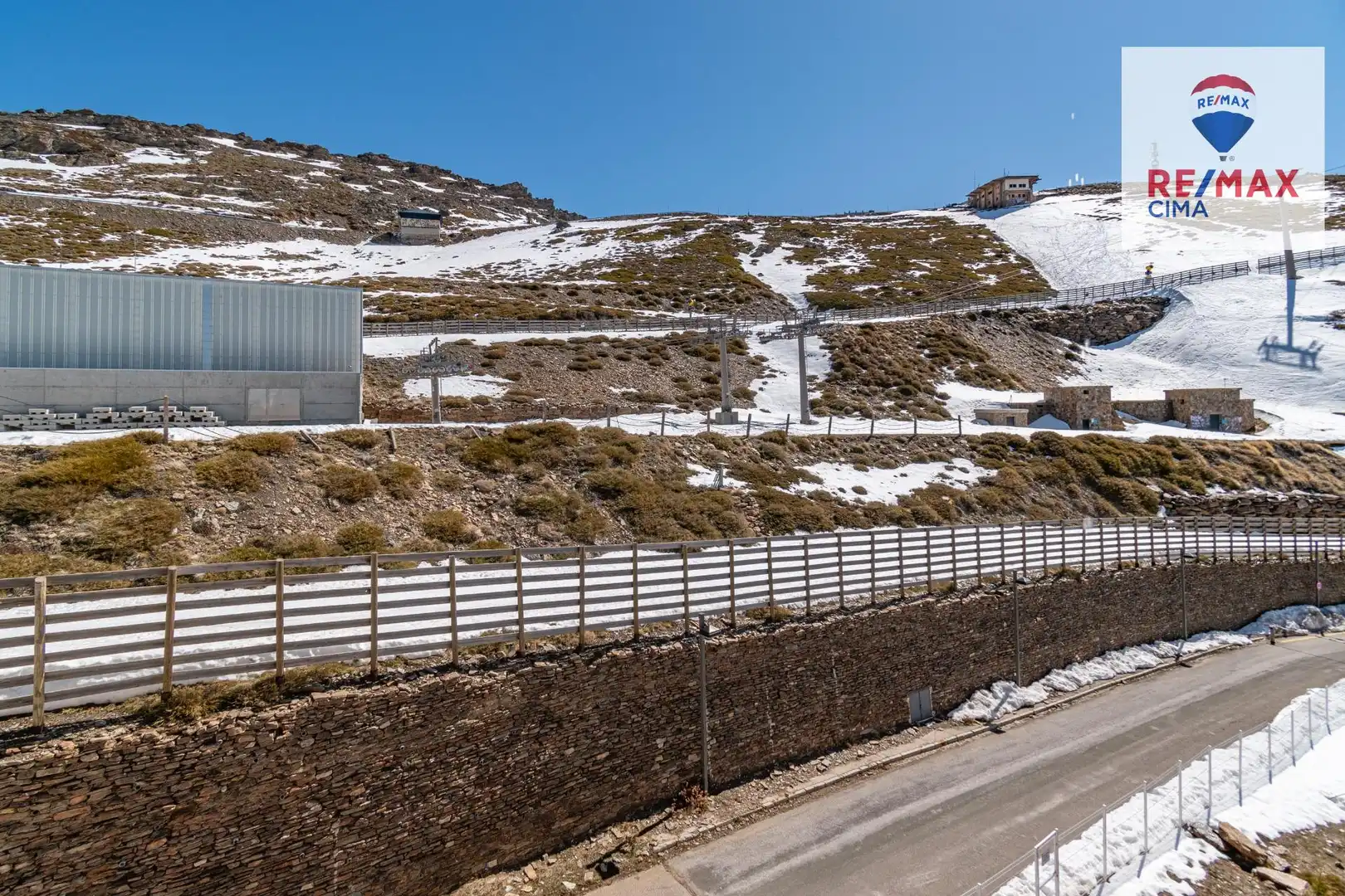 Vista exterior de Estudio en venta en Sierra Nevada con Calefacción y Terraza