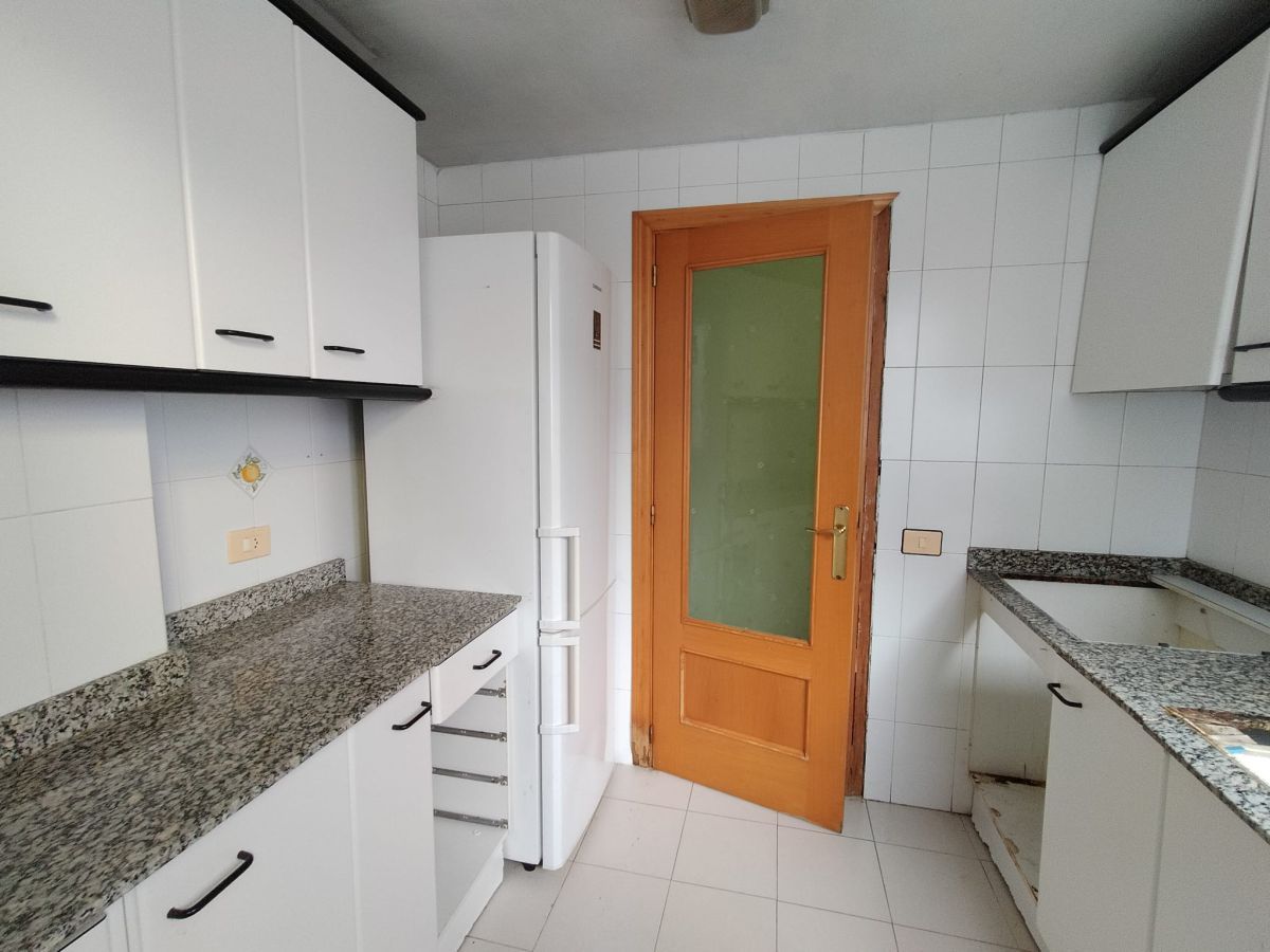 Kitchen of Apartment for sale in Oropesa del Mar / Orpesa