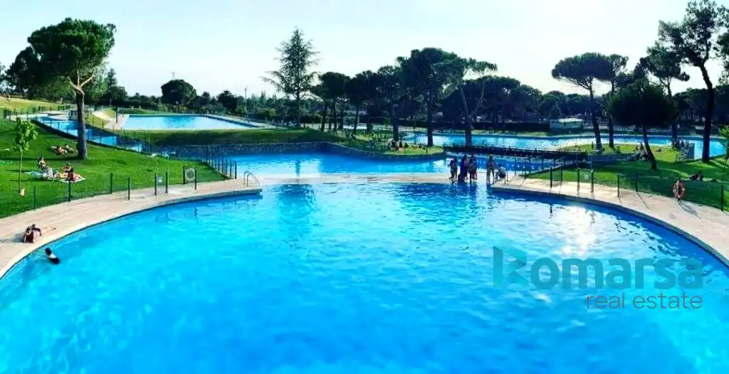 Casa amb piscina en venda a Del Enebro, imagen 32